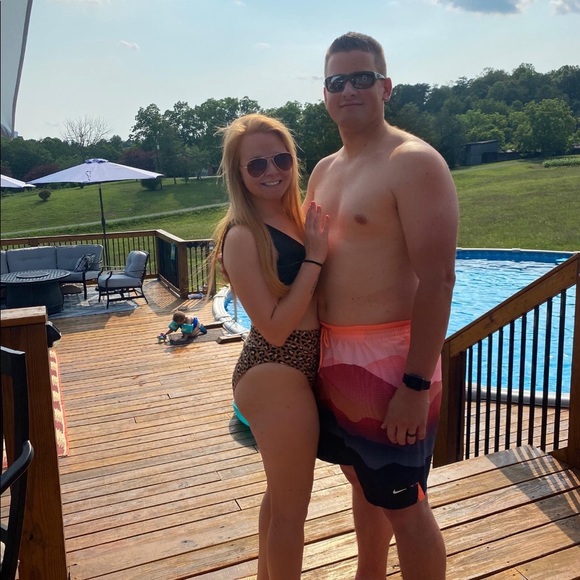 Meet your Posher, Isaac - Picture 1 of 1